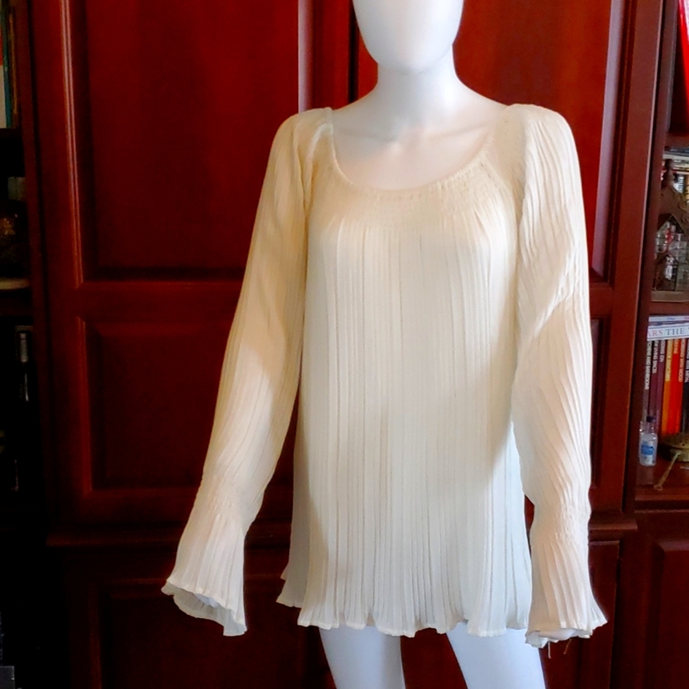Gathered blouse